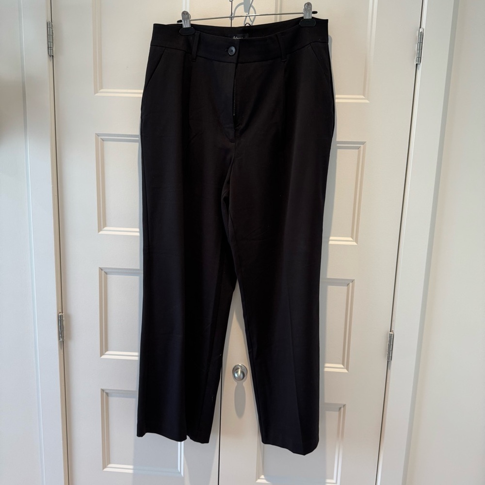 REITMANS Women’s Black Pants - SIZE 16